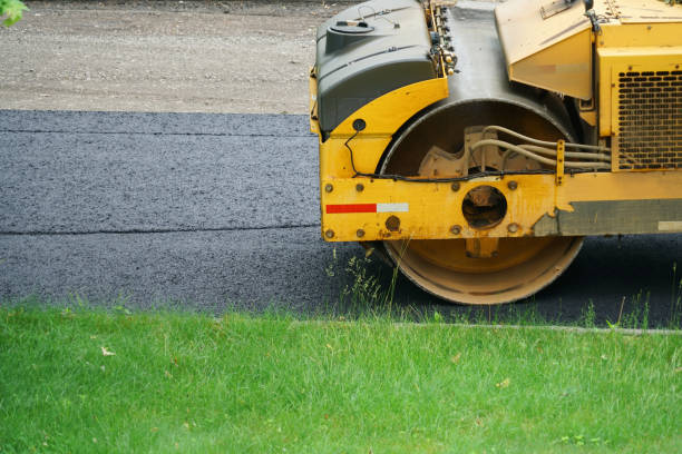 Best Recycled Asphalt Driveway Installation  in Washington, UT